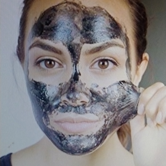 Masque BAR Luminizing Charcoal Facial Peel Off Mask Detoxify Purify Deep Cleanse - Picture 7 of 8